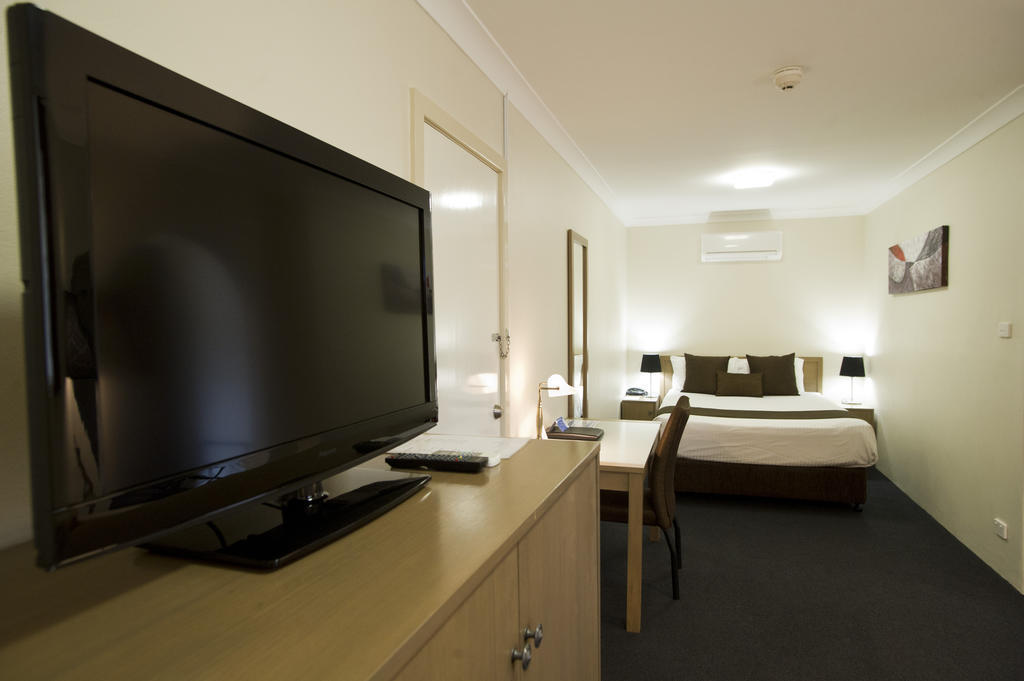 Noah'S Mid City Motor Inn Muswellbrook Quarto foto